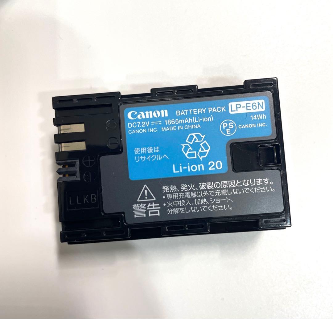 Canon EOS 90D とCanon EFS 18-135mmレンズセット