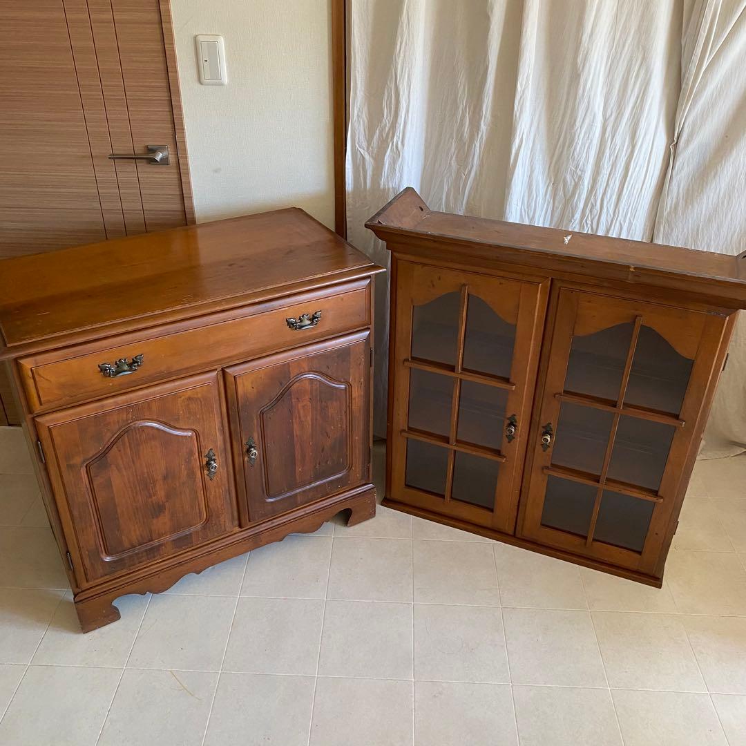 アンティーク　キャビネット　カップボード　シェルフ　食器棚　アメリカ製　北欧