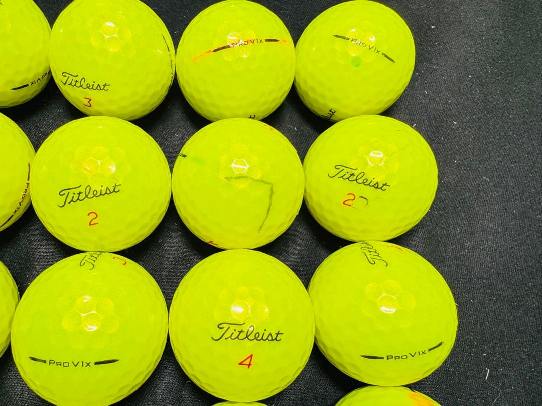 最新 タイトリスト PRO V1X 2025年モデル 30個　　イエロー