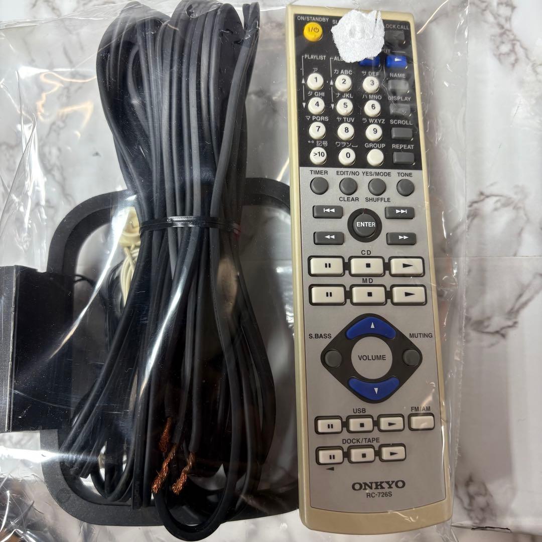 良品　ONKYOオンキョーFR-N9FXシステムコンポ　シルバー