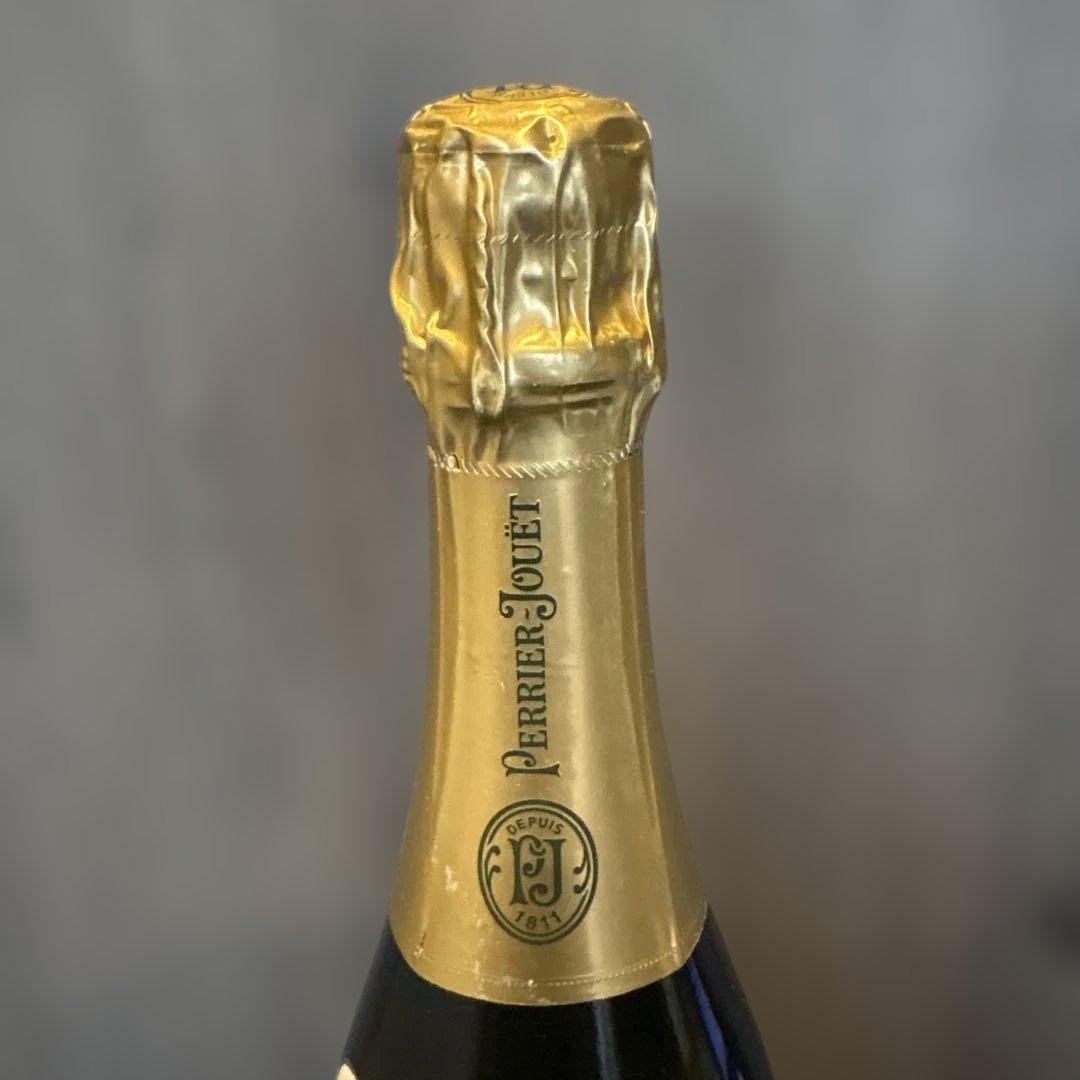 シャンパーニュ　Perrier-Jouët Belle Epoque 2008