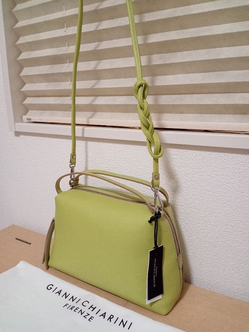 新品 未使用☆GIANNI CHIARINI ジャンニキアリーニ アリファМ