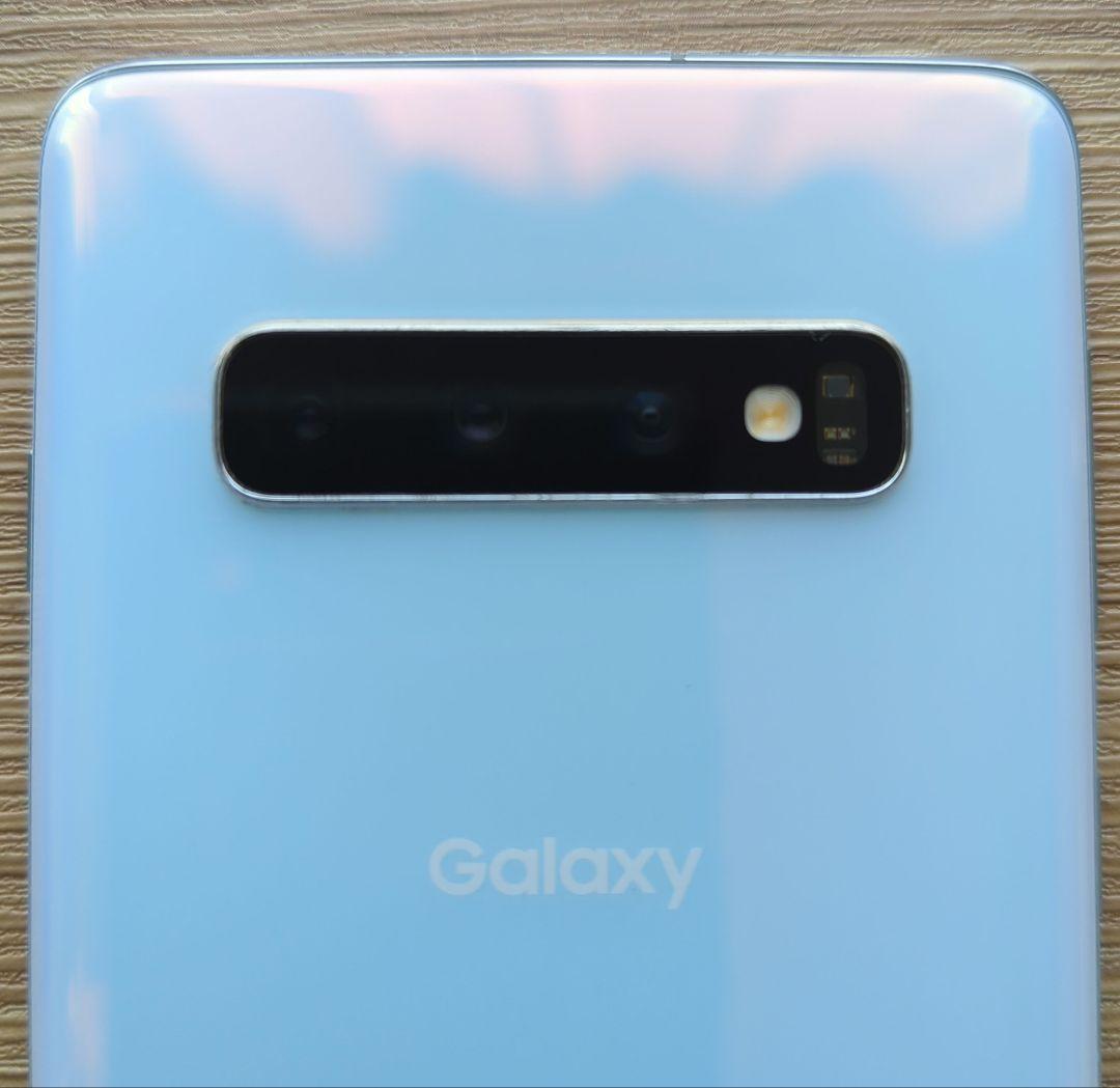 GalaxyS10・SIMフリー　spigenカバー　フィルム　セット
