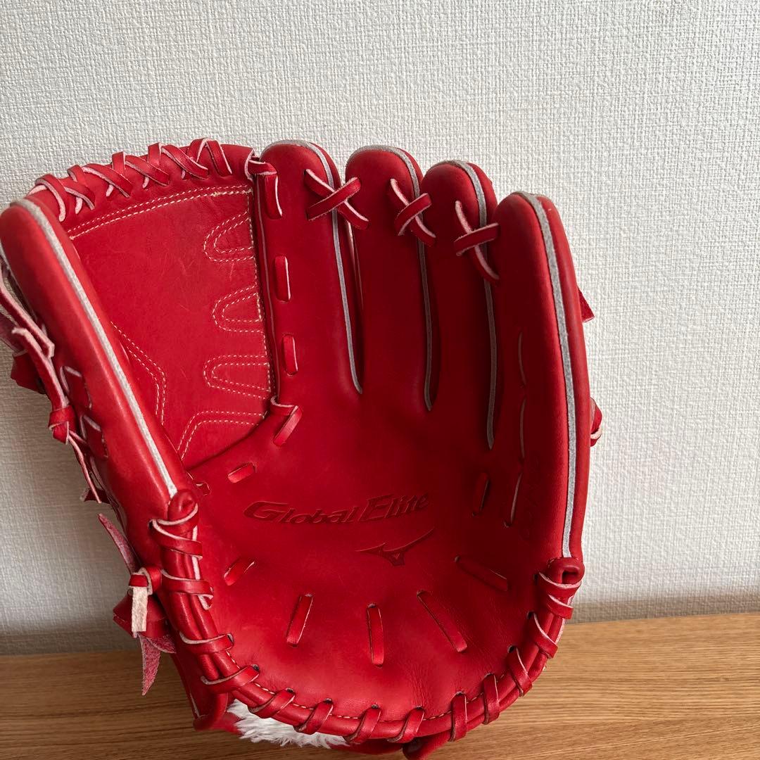 ミズノ　軟式用　グラブ 投手用　グローバルエリート　グローブ　定価30,800