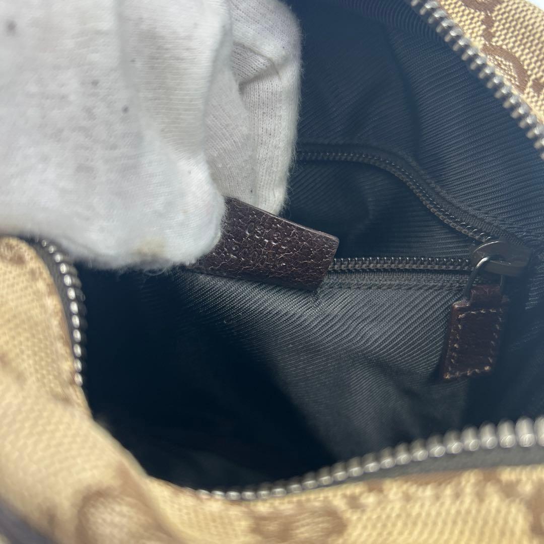 GUCCI グッチ GGキャンバス ショルダーバッグ　レザー　ロゴ