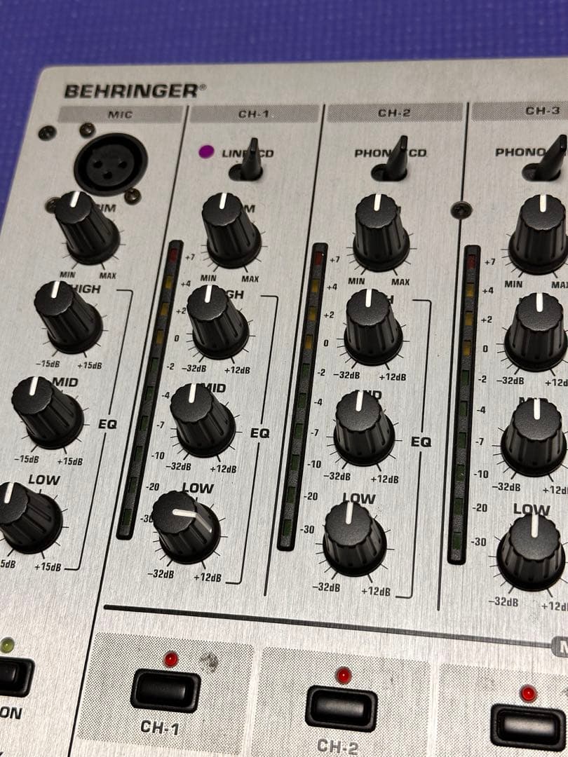 べリンガー　DJミキサー　DJX700