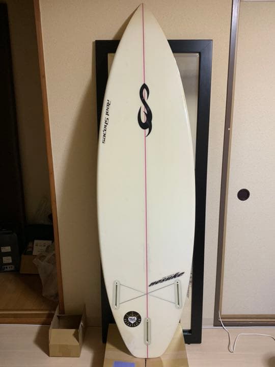 サーフボードショート