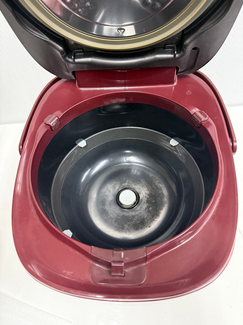 TOSHIBA 真空IHジャー炊飯器 RC-10VRES