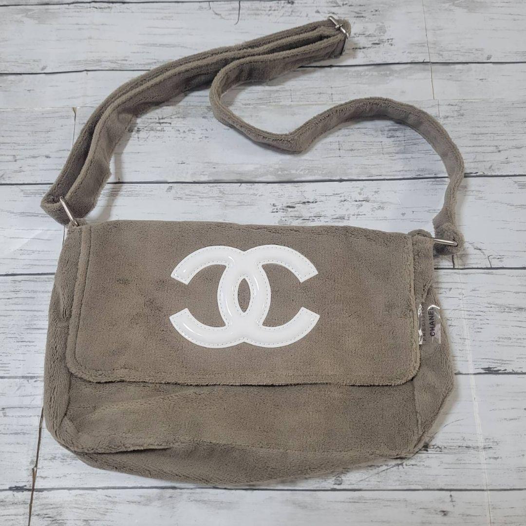 グーナー ショルダーバッグ ベージュ ノベルティ