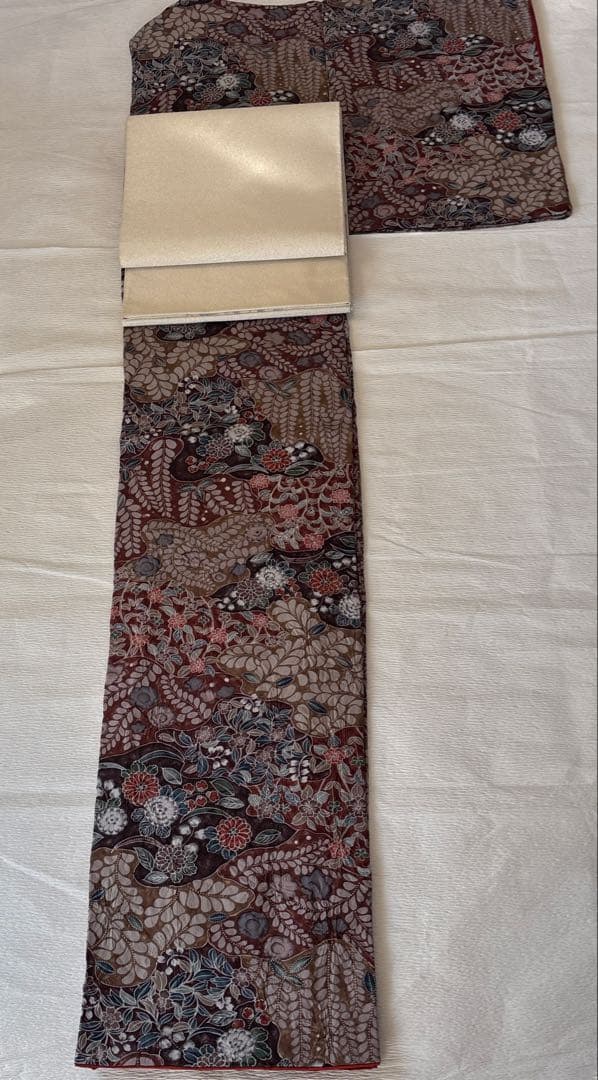 辻ヶ花模様　趣のある小紋　着物　小紋　辻ヶ花　小紋　正絹