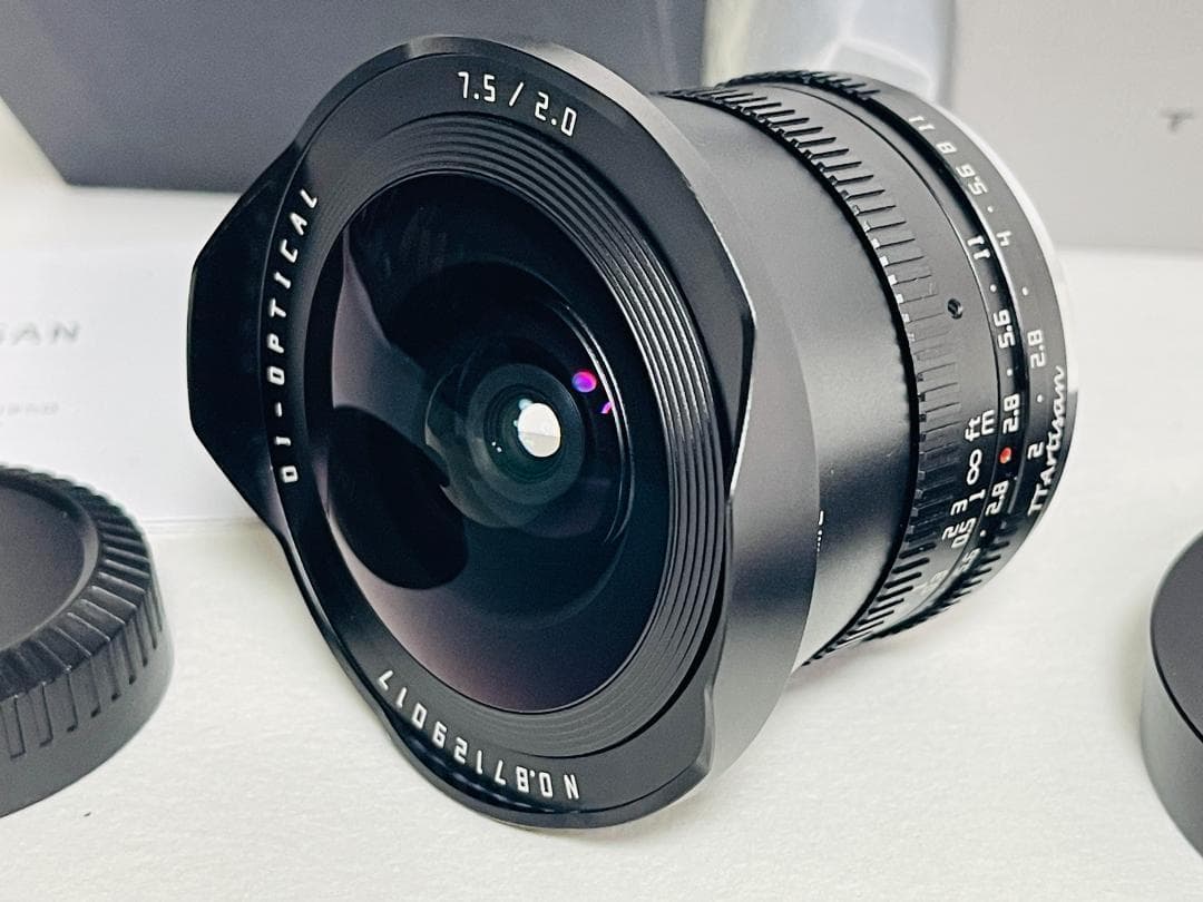 【新同品】 銘匠光学 TTArtisan 7.5mm f2 Fuji Xマウント