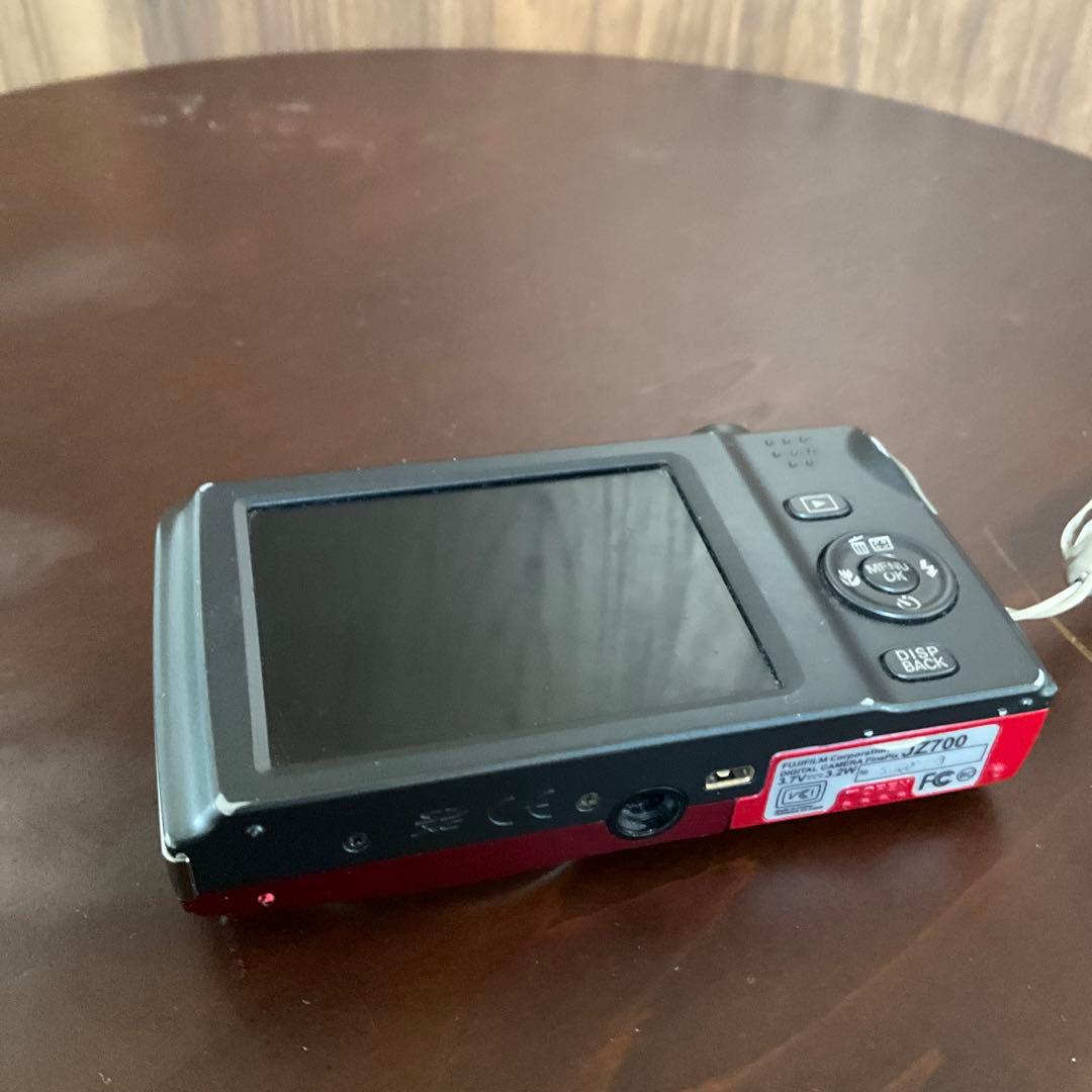 デジタルカメラ FUJIFILM FINEPIX JZ700