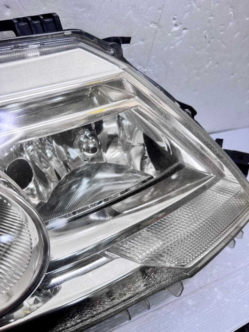 C25 セレナ☆後期純正HIDヘッドライト☆