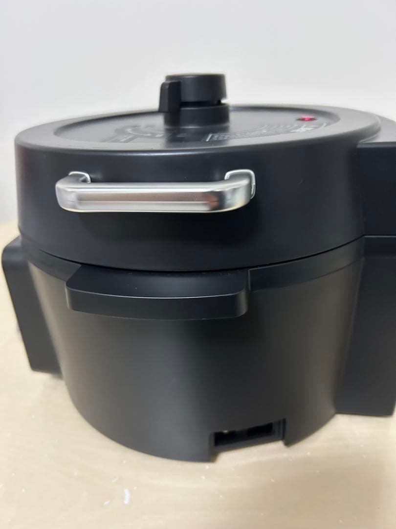 【美品】2024年製 アイリスオーヤ 電気圧力鍋 PMPC-MA2-B