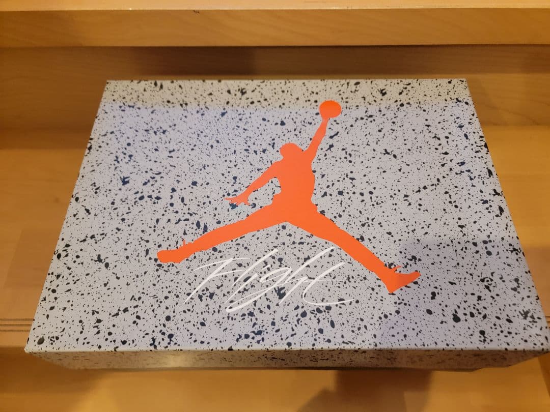 新品　24cm Nike GS Air Jordan 4 Retro Bred