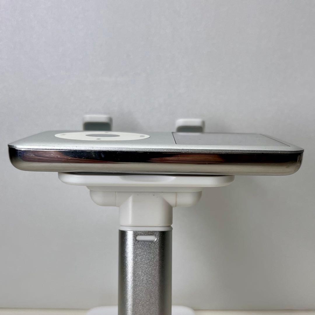 iPod classic クラシック160GB シルバー ジャンク +充電コード