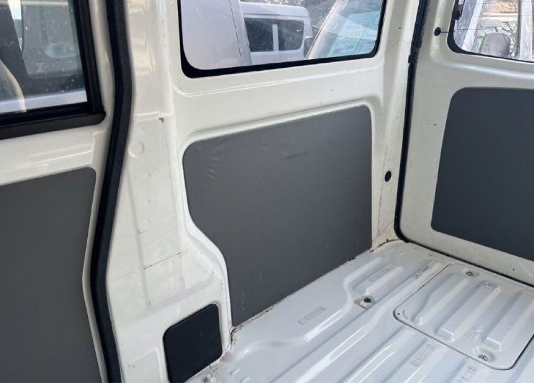 ミニキャブ 高年式　ルーフキャリア付き　売り切り