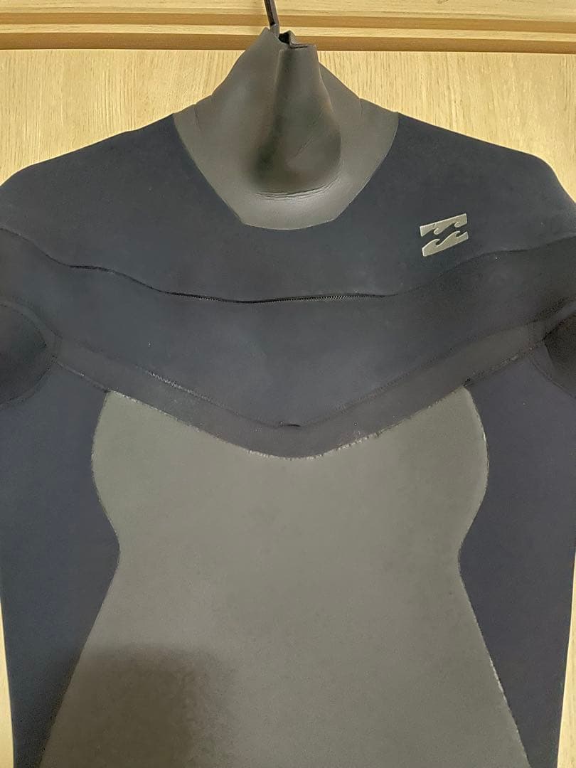 ビラボン　5×3mm セミドライ　Mサイズ