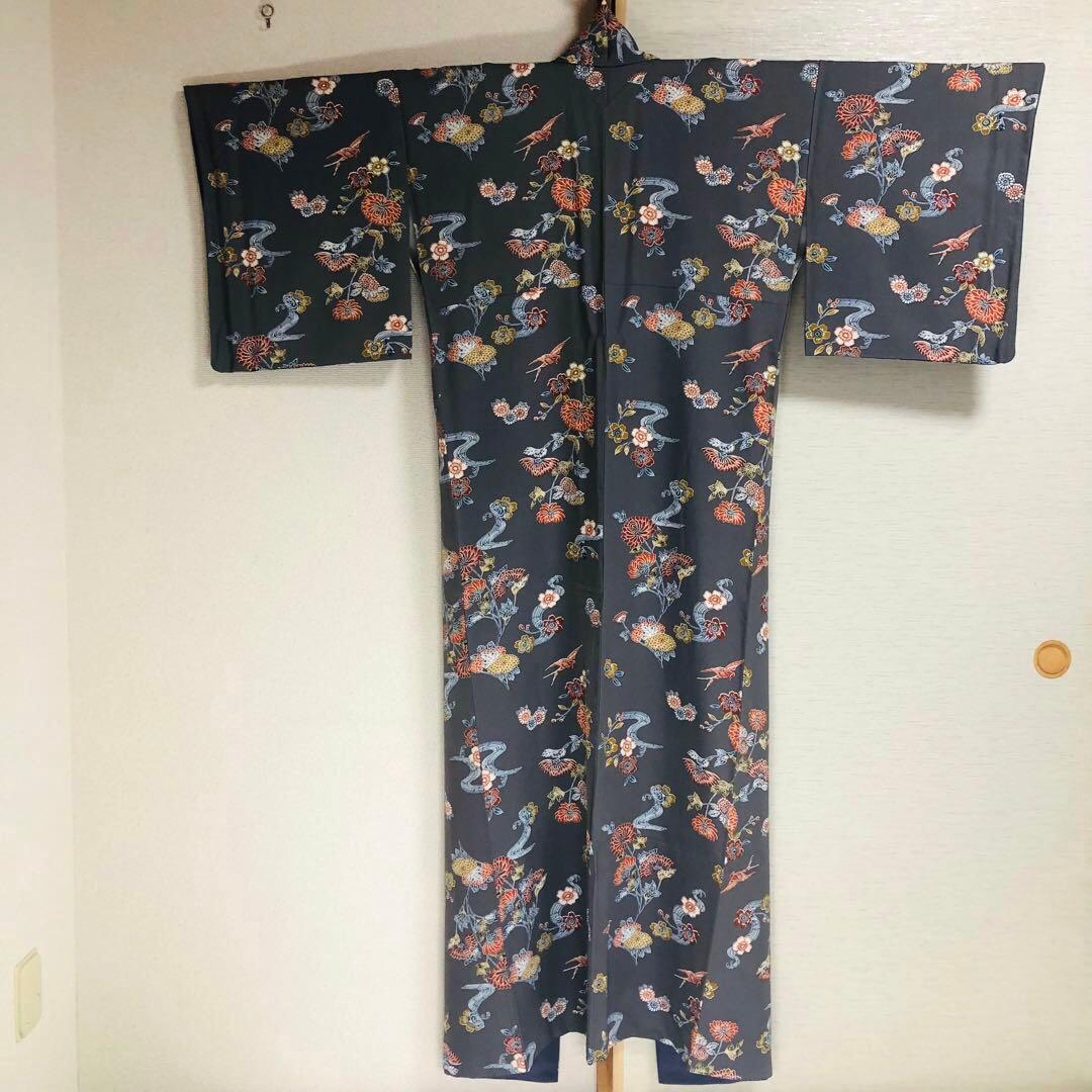 【お値打　トールサイズ】小紋　型絵染　縮緬　燕　正絹　袷　裄丈71 身丈172