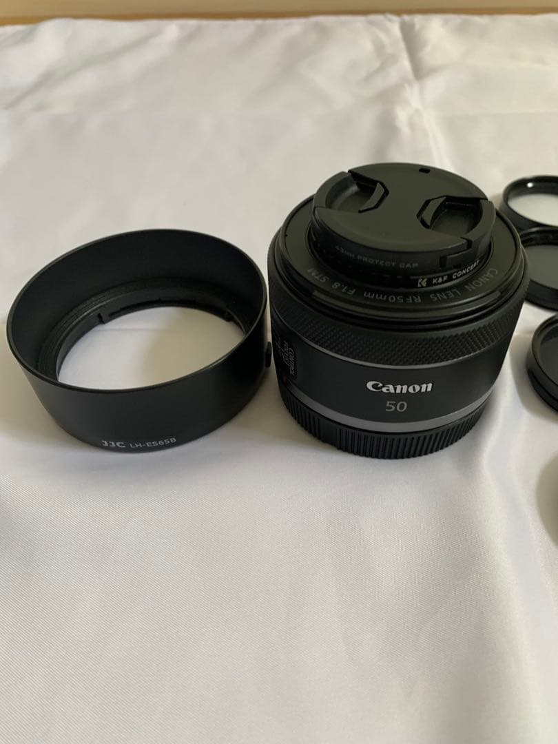 CANON キヤノン RF 50mm F1.8 STM とフィルター11枚セット