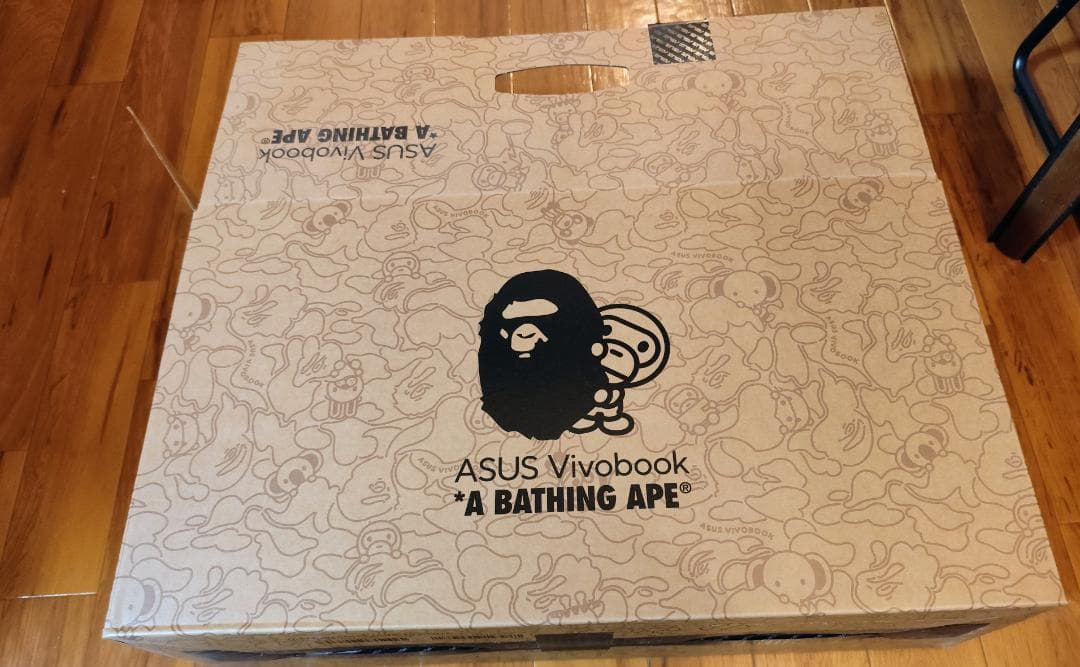 asus vivobook BAPE の付属品
