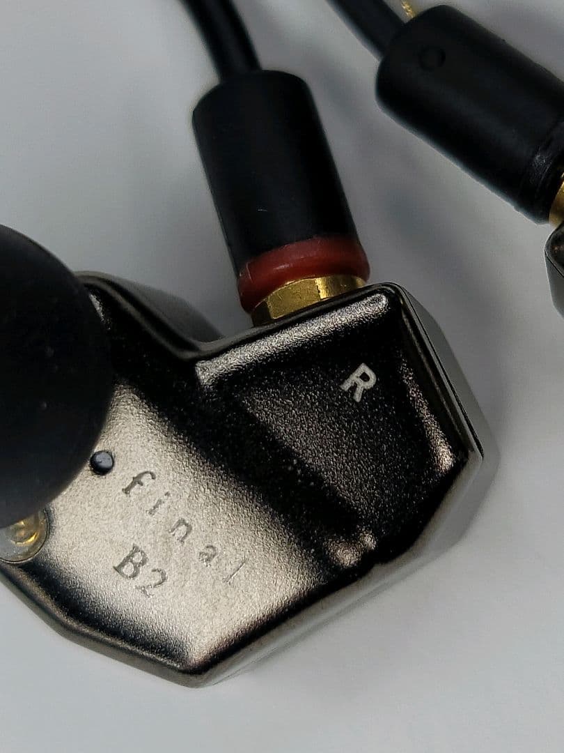 【美品】final B2【FI-B2BSSD】