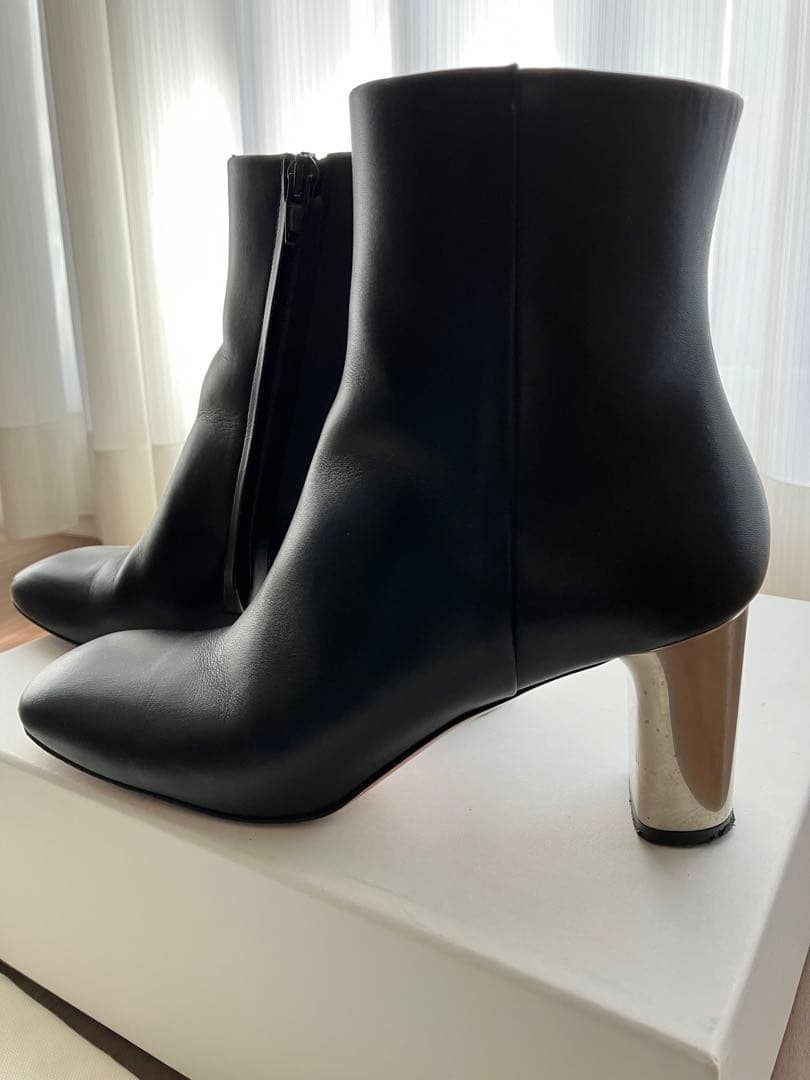 CELINE bambam メタルヒールショートブーツ　36