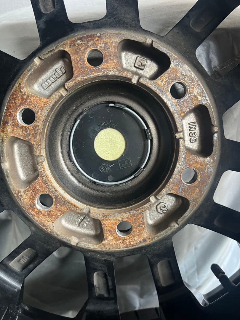 200系ハイエース用 16インチアルミホイール、タイヤ4本セット