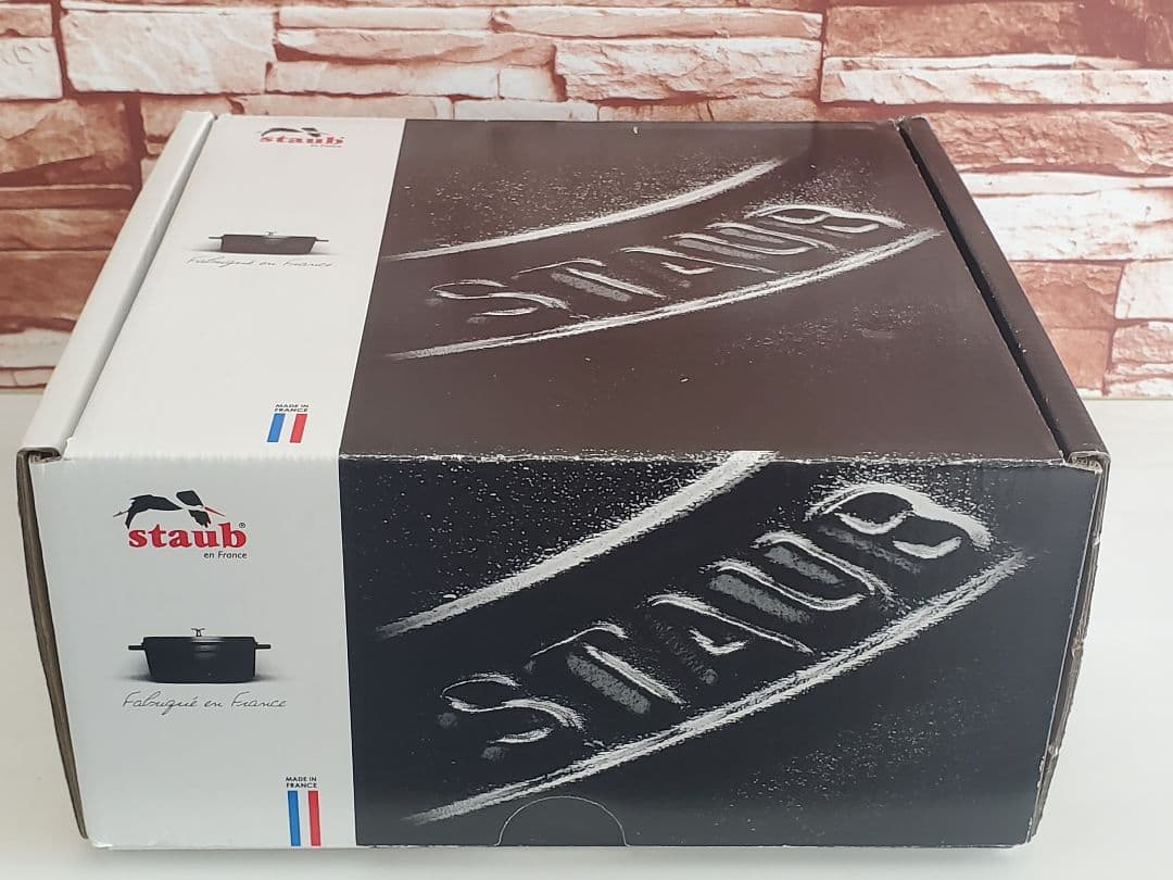 【正規品シリアルナンバー付】staubピコ・ココットラウンドストウブ