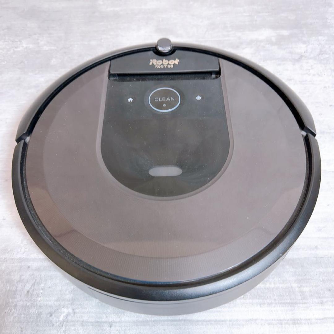 iRobot ルンバ　Roomba i7 本体＋自動ゴミ収集機