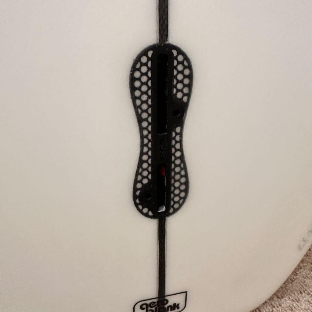 【美品】EPS 6.8 サーフボード FCS2 ハンナファーム HFB P5