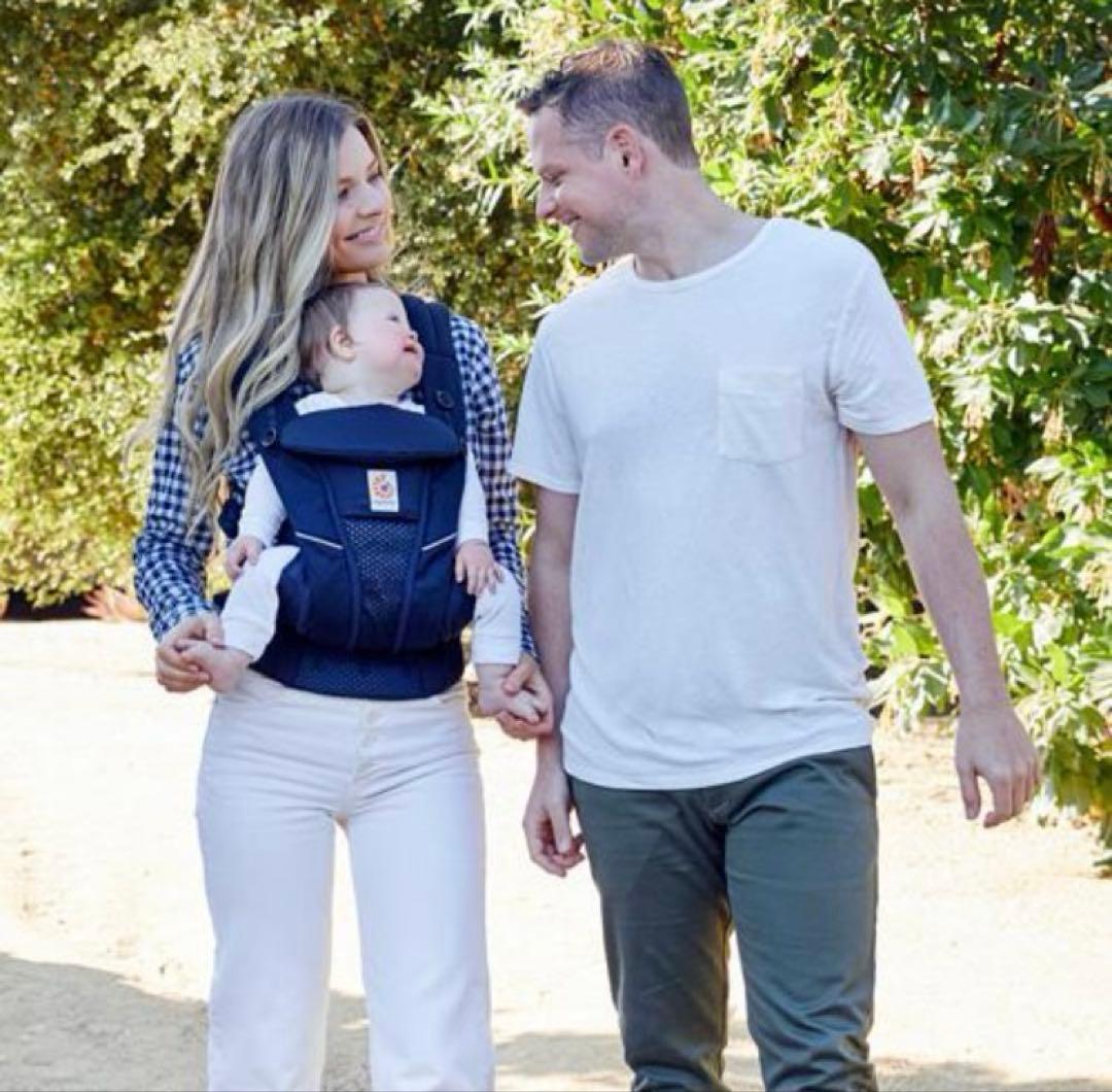 エルゴベビー オムニブリーズ 抱っこ紐　サファイアブルー 正規品