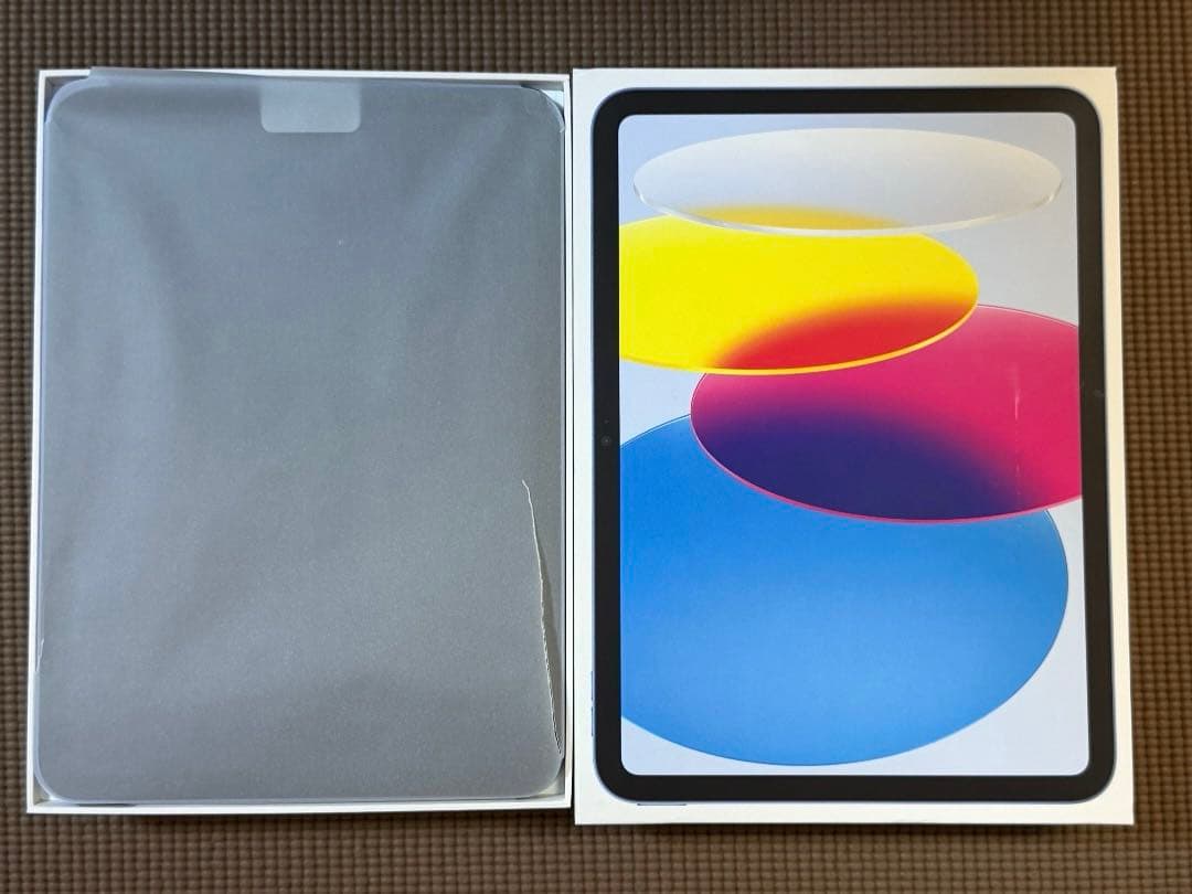 【美品】iPad 第10世代 10.9インチ 64GB ブルー　箱・付属品付き