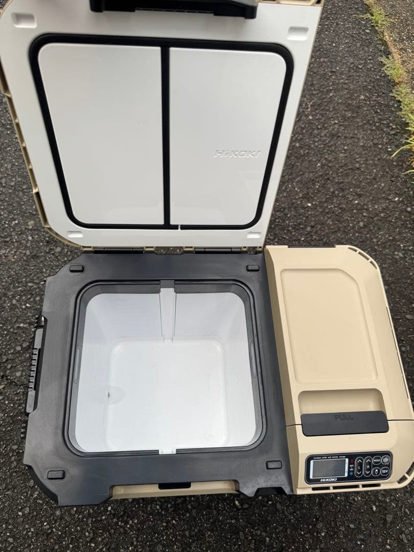 HiKOKI 冷温庫 大容量 バッテリー付き　UL18DC