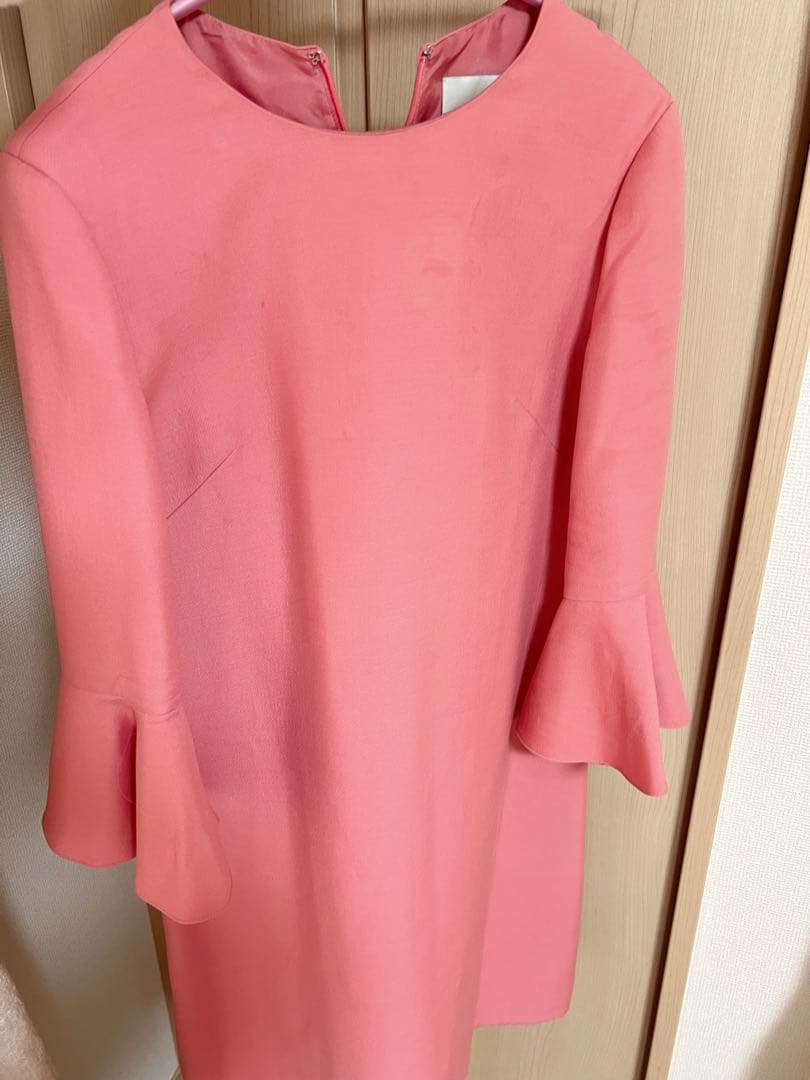 VALENTINO ウールワンピース値下げした