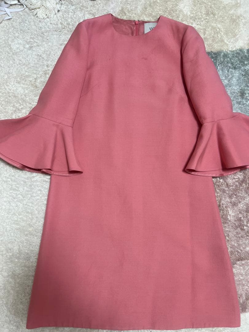 VALENTINO ウールワンピース値下げした