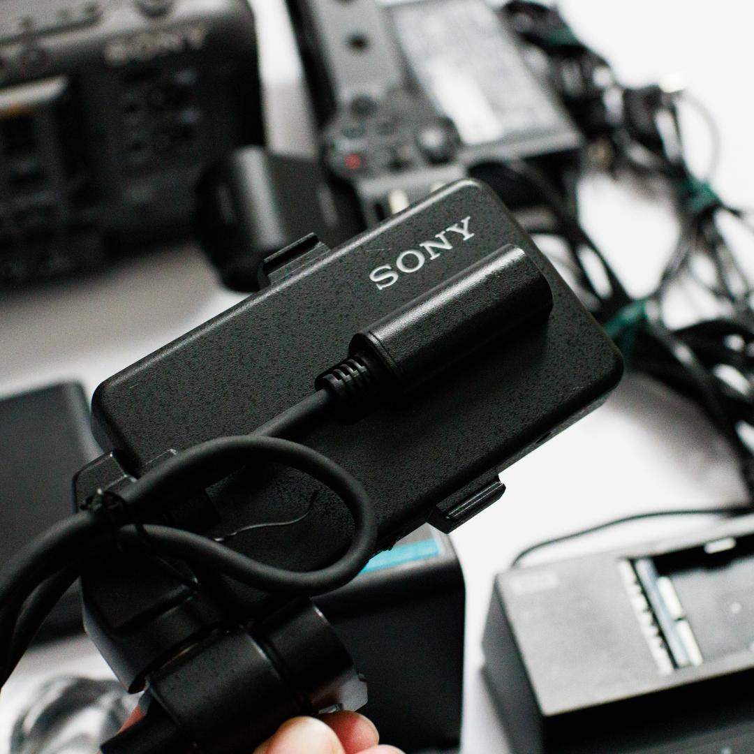 SONY FX6+24-105mm F4+BP-U70+充電器