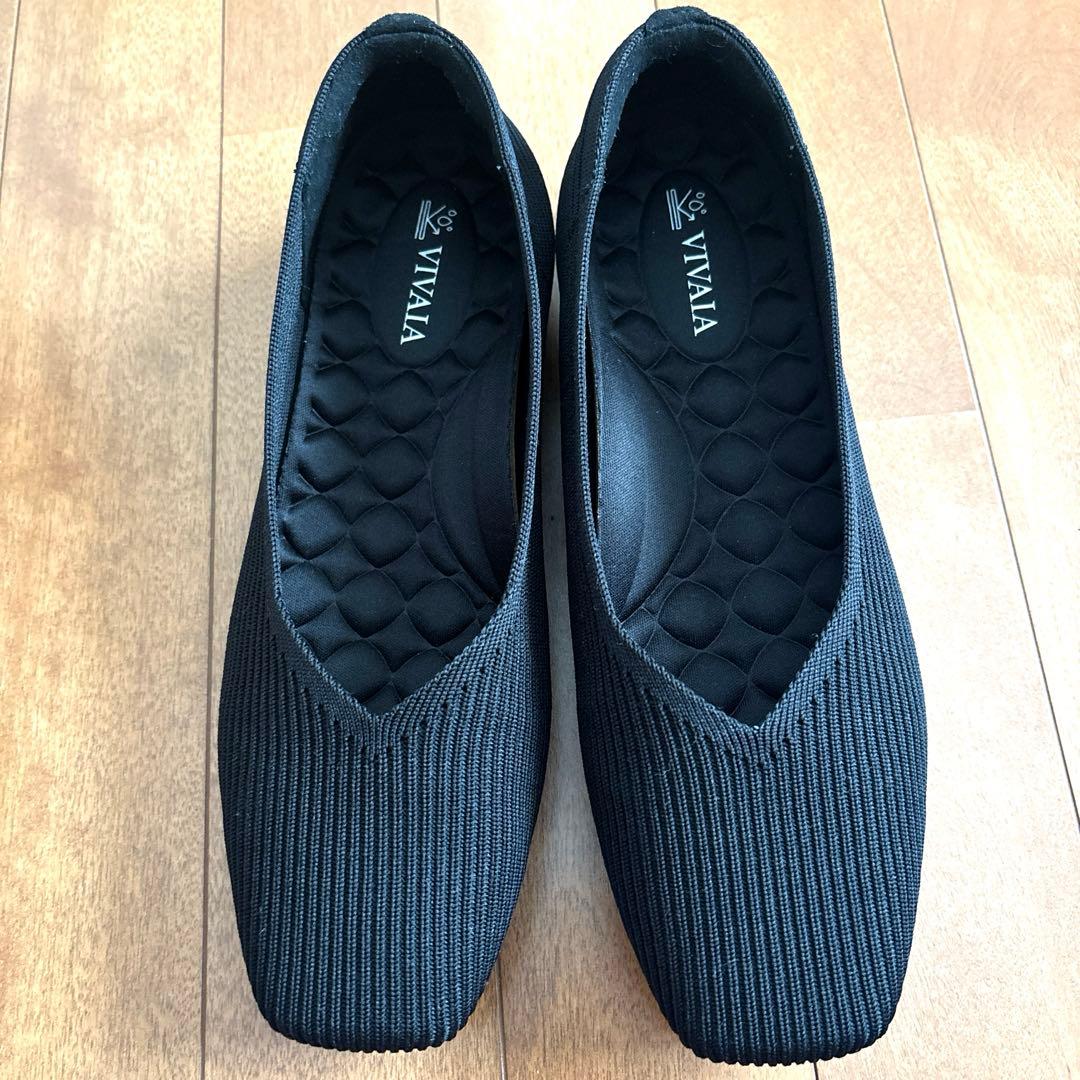 【美品】VIVAIA スクエアトゥパンプス 黒 38.5/24.5cm