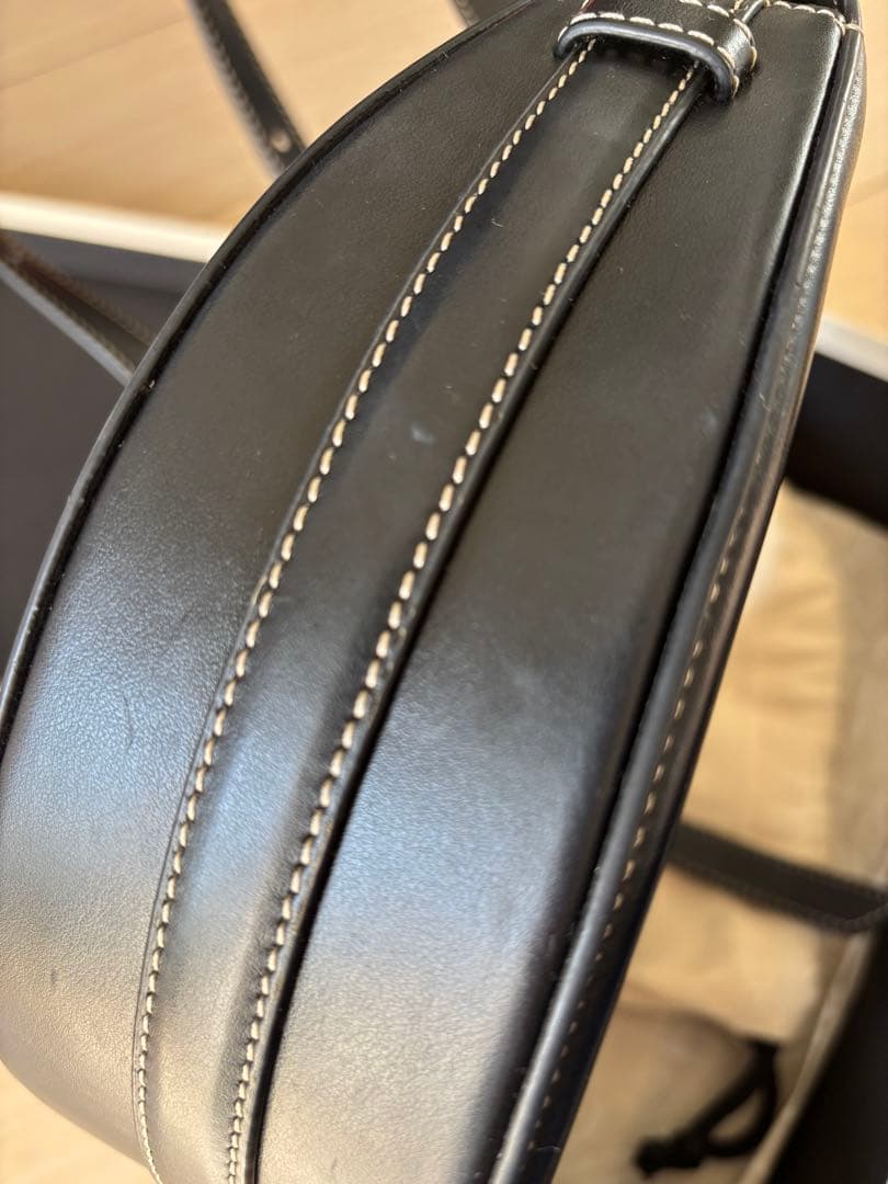 POLENE ブラック レザー ショルダーバッグ