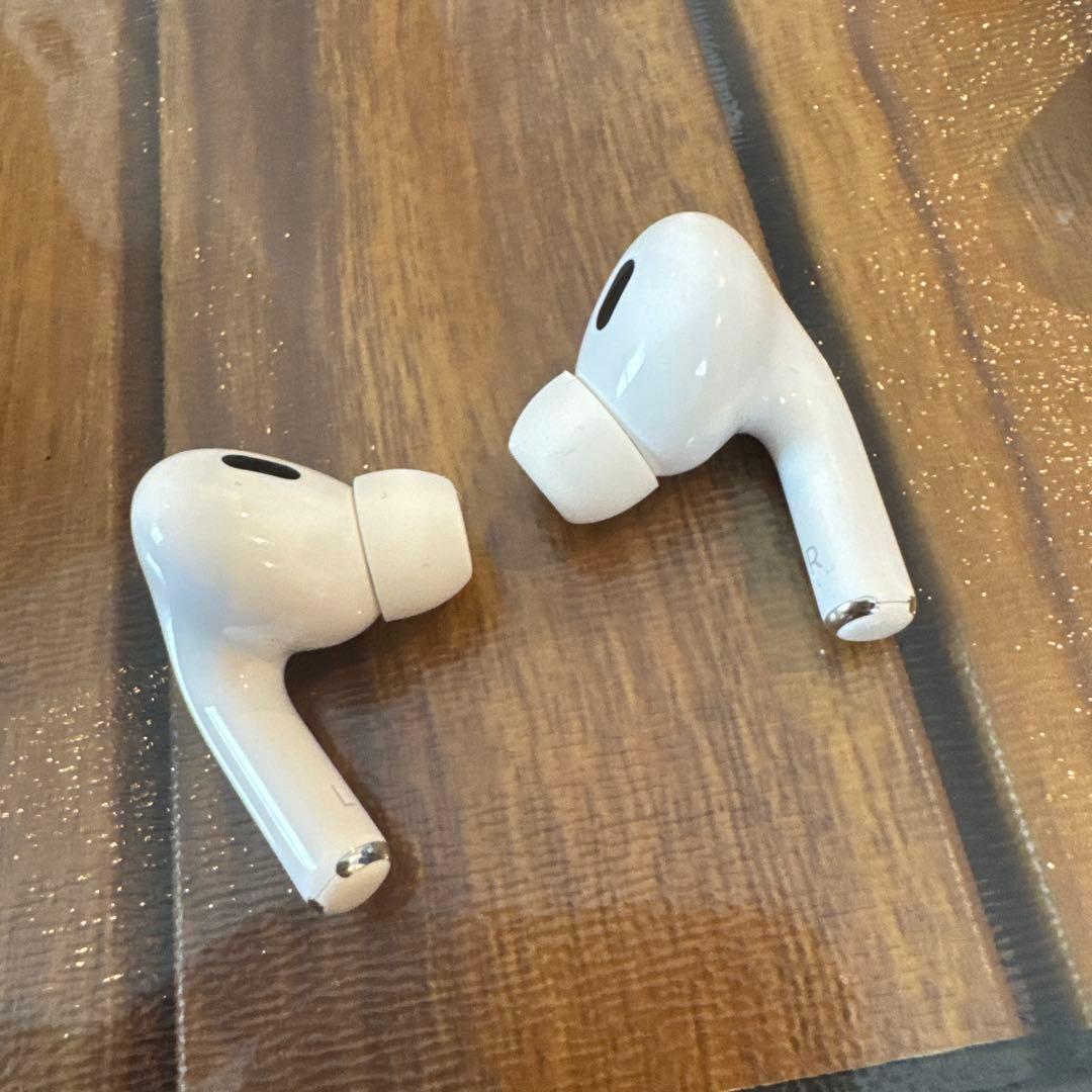 【正規品】美品　AirPods Pro2 第2世代　ライトニングタイプ