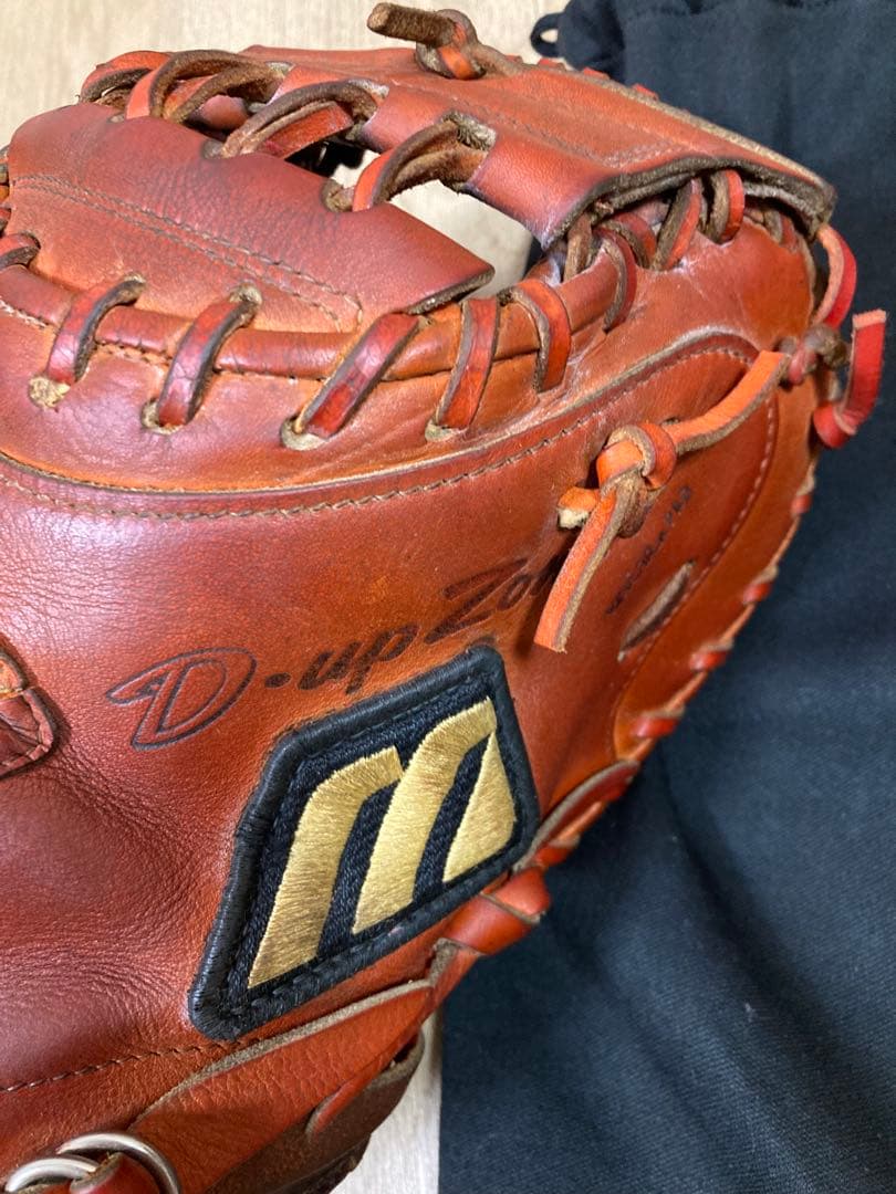 1584様用　硬式　キャッチャーミット　クレストハイドヨーロピアンキップレザー