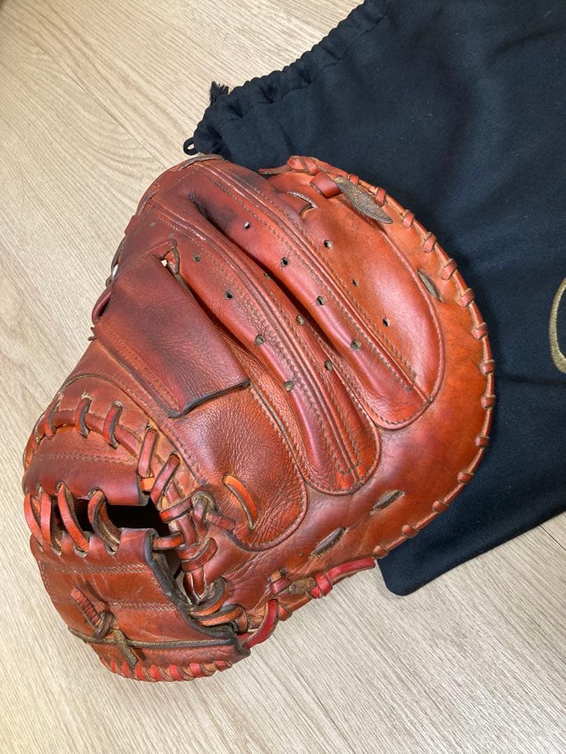 1584様用　硬式　キャッチャーミット　クレストハイドヨーロピアンキップレザー