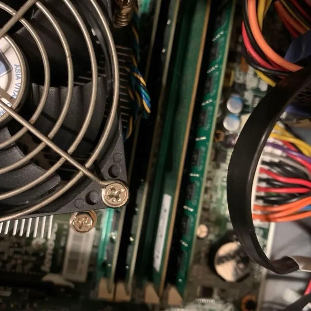 ThinkStation E30 デスクトップPC