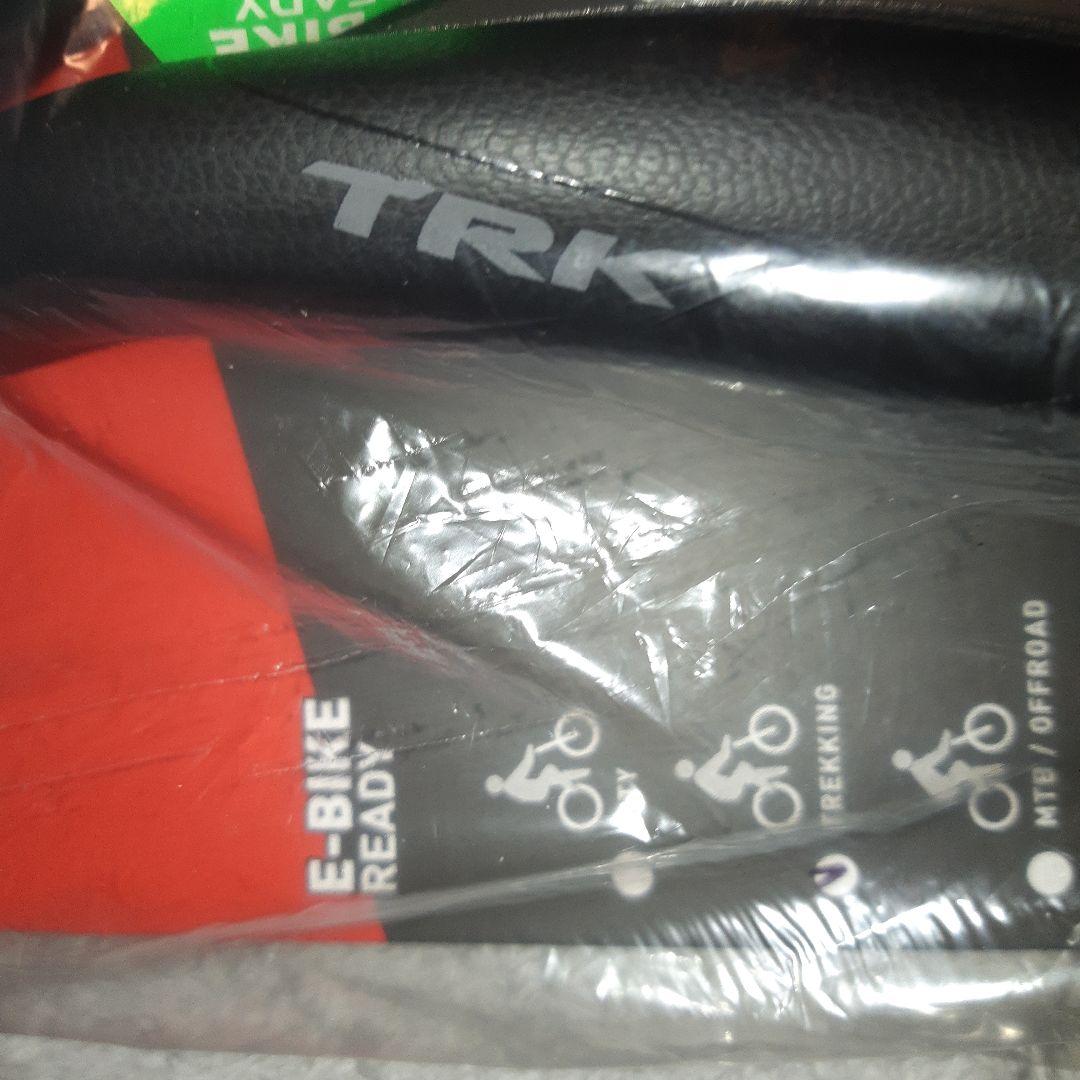 【最安値・未開封品】SELLE SMPサドルTRK MEDIUM GELブラック