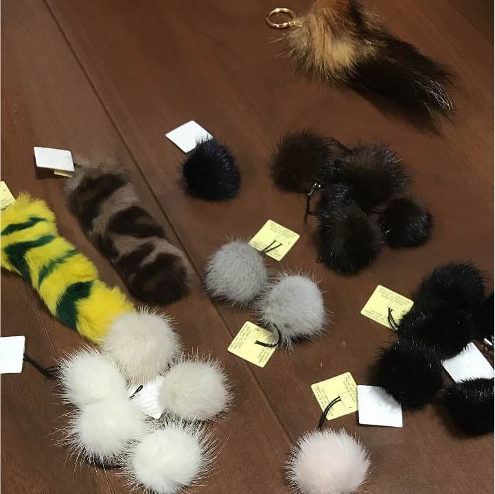 【新品】ミンクの毛のストラップ