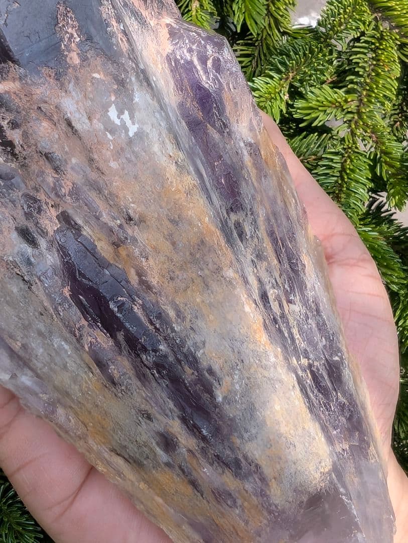 812gアメジスト【邪気払い神器】アテナ紫骨　骨幹水晶　原石NO.3