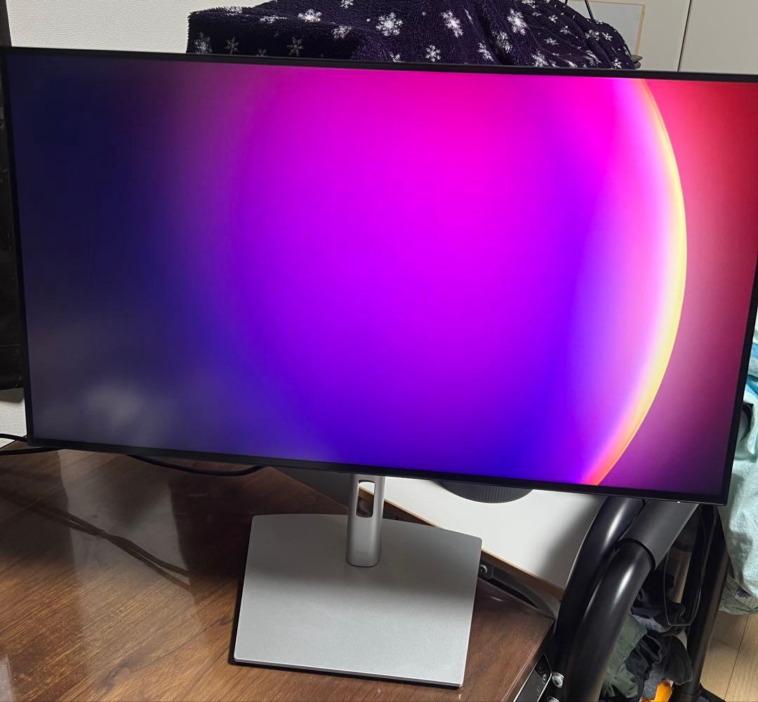 DELL モニター　U3223QE 31.5インチ4K たのメル便(送料込)