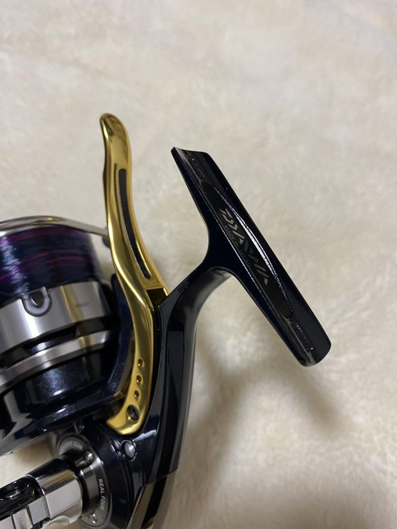 ダイワ 尾長 モンスター 4000LBD