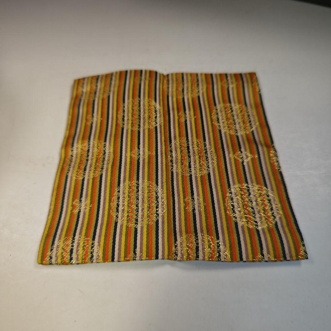 イ793 茶箱『茶箱一式　棗　振出　茶碗　香合　漆塗箱』茶道具