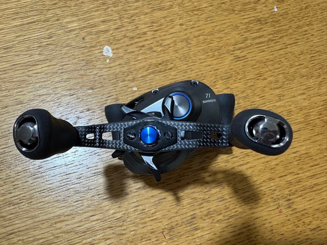 19 SLX 71 ベイトリール